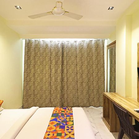 Hotel Good Vibe Near Delhi Igi Airport Нью-Дели Экстерьер фото