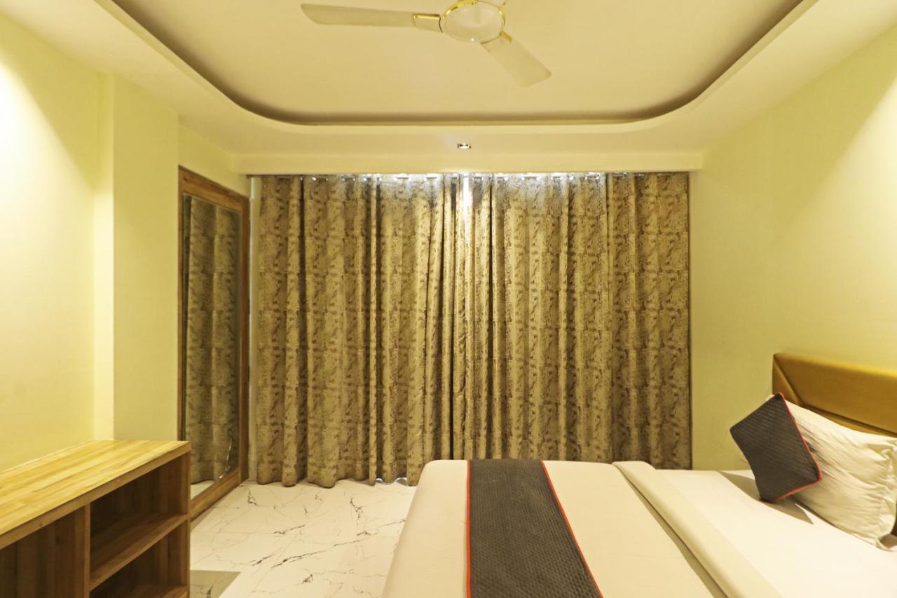 Hotel Good Vibe Near Delhi Igi Airport Нью-Дели Экстерьер фото